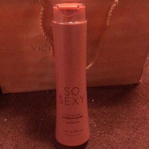 Victoria Secret So Sexy conditioner